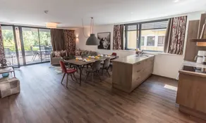 Lovely holiday apartment with sauna & terrace | Next to the ski | Pet-friendly - Image 4
