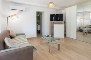 Agréable appartement de vacances convivial et familial avec terrasse et jardin | Vue plage - Image 3
