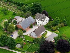 Flat with barbeque & garden | Garden view - Image 4