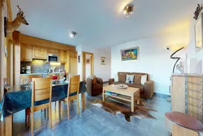 Beautiful flat with garden, sauna & pool | Mountain view | Next to the ski - Image 4
