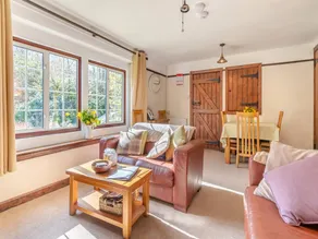 Family-oriented wonderful cottage with garden | Pet-friendly - Image 3