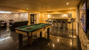 Villa adaptée aux familles avec piscine privée, jardin et terrasse - Image 5