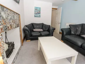 Cottage with 4 rooms for 8 persons - Image 2