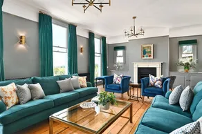 Family-oriented cottage with garden & terrace | City view | Dogs allowed - Image 2