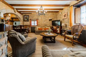 Family-oriented nice holiday home with fast internet, garden & terrace | Mountain view | Suitable for remote work | Pets allowed - Image 3