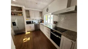 Luxury Villa with Beach Access & Ocean Views in Saint James, Barbados - Image 4
