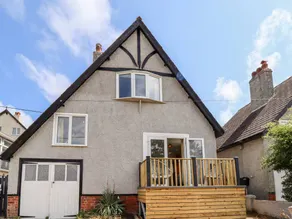 Cottage with garden - Image 2