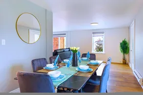 Apartment with fast internet - Image 2