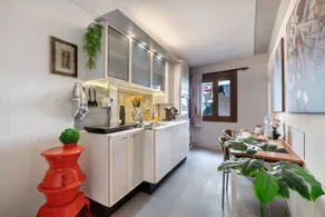 Flat | City view | Suitable for remote work - Image 2