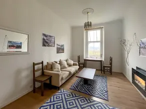 Apartamento vacacional con 2 habitaciones para 4 personas - Image 2