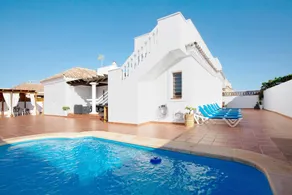 Child-friendly big villa with private pool, barbecue & terrace | Mountain view | Pets are welcome - Image 2