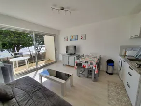 Charming apartment | Sea view | Beach nearby - Image 3