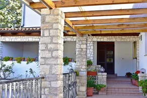 Holiday home close to the beach - Image 5