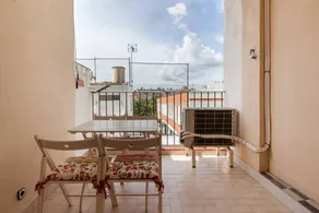 Flat with terrace & fast internet | City view | Next to the beach | Good for workation | Pet-friendly - Image 2