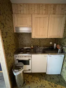 Holiday apartment with private pool & sauna | Mountain view - Image 2
