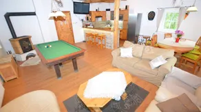 House with terrace, garden & sauna - Image 2