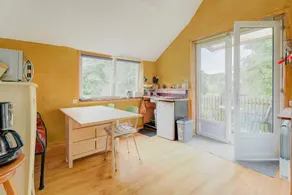 Studio with garden, fast internet & BBQ | Garden view - Image 5