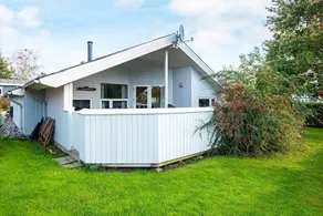 Fully equipped charming house with sauna, garden & BBQ | Pets are welcome - Image 2