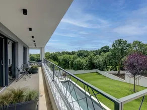Casa con barbecue, giardino e idromassaggio - Image 4