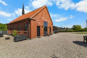 Fully equipped holiday home with terrace, barbeque & garden | Dogs allowed - Image 3