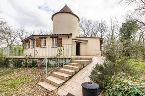 Fully equipped holiday home with pool, terrace & BBQ | Garden view | Pet-friendly - Image 2