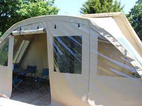 Bungalow avec terrasse, barbecue et piscine chauffée | Vue jardin - Image 5