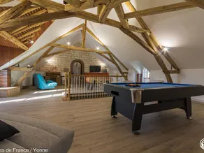 Bed and breakfast with pool - Image 4