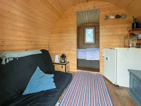 Holiday apartment with garden & barbecue - Image 2