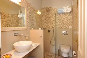 Ferienwohnung mit Pool, Sauna und Garten | Poolblick - Image 4