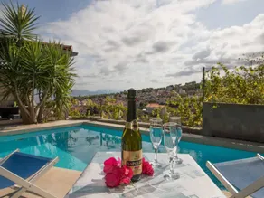 Fully equipped villa with private pool & terrace - Image 4