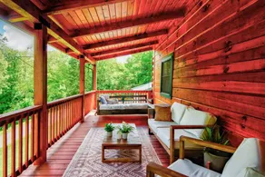 House with jacuzzi & barbeque - Image 3