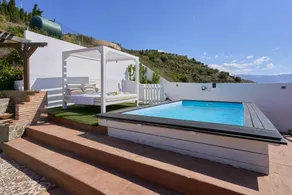 Fully equipped villa with BBQ, terrace & garden | Sea view | Good for workation - Image 3