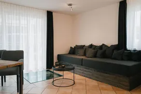 Muskatellerhaus Holiday Home with Shared Pool, Private Terrace, and Wi-Fi - Image 4