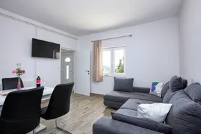 Appartement d'une chambre avec la terrasse et la vue sur le mer Tisno, Murter (A-5130-c) - Image 2