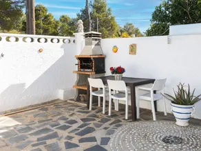 House with pool, terrace & barbeque - Image 5