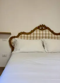 Agriturismo Ponte di Riocchio: Camera Aneto - Image 5