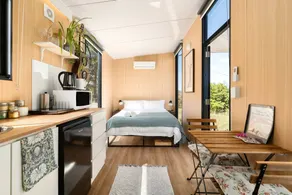 Enjoyable Tiny House with Great Sights in Kanimbla, New South Wales - Image 2