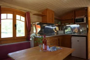 Family-friendly cabin with garden, terrace & heated pool | Mountain view - Image 4