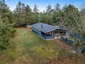 Family-oriented house with sauna, hot tub & terrace | Pets are welcome - Image 4