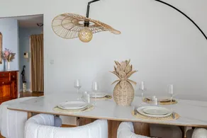 Appartement entièrement équipé avec internet haut débit et jardin | Vue jardin | Avec animaux autorisés - Image 5