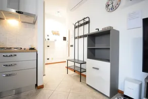 Flat with terrace - Image 5