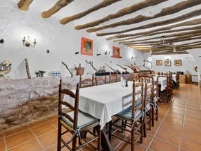 Family-friendly lovely house with BBQ, garden & terrace | Suitable for remote work - Image 5