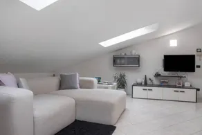 Attic apartment 'Massimo - Verbania Intra' with Wi-Fi and Air Conditioning - Image 3
