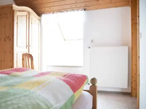 Child-friendly flat with sauna, heated pool & barbecue | Panoramic view - Image 2