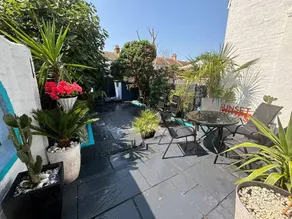 Family-oriented holiday home with garden | Beach view | Close to the beach | Pets allowed - Image 3