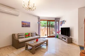 Maison de vacances conviviale et familiale avec barbecue, internet haut débit et piscine | Vue jardin | À côté de la plage | Parfaite pour le travail à distance - Image 4