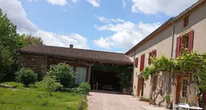 Maison avec jardin, barbecue et terrasse | Vue jardin - Image 5