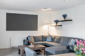 Holiday home with garden, BBQ & terrace | Garden view - Image 3