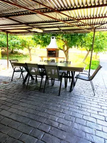 Kinderfreundliche wunderschöne Ferienwohnung mit Terrasse, Garten und privatem Pool | Naturblick | Perfekt für die Arbeit von Zuhause | Hunde erlaubt - Image 2