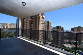 Flat with garden, heated pool & terrace - Image 2